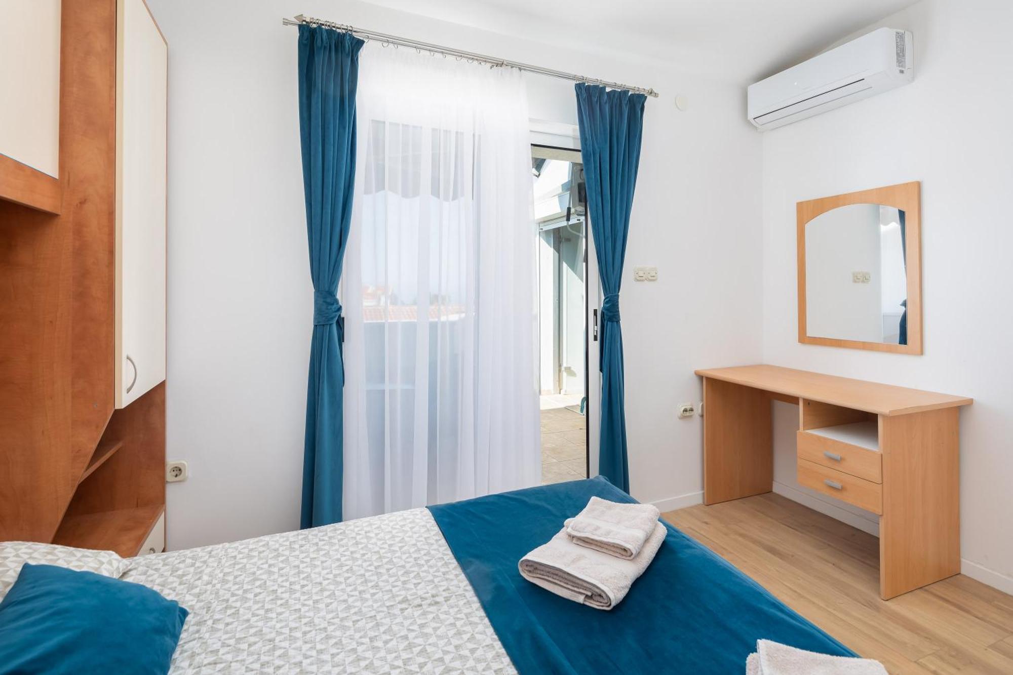 Apartments Near Central Beach With Free Parking Makarská Pokoj fotografie